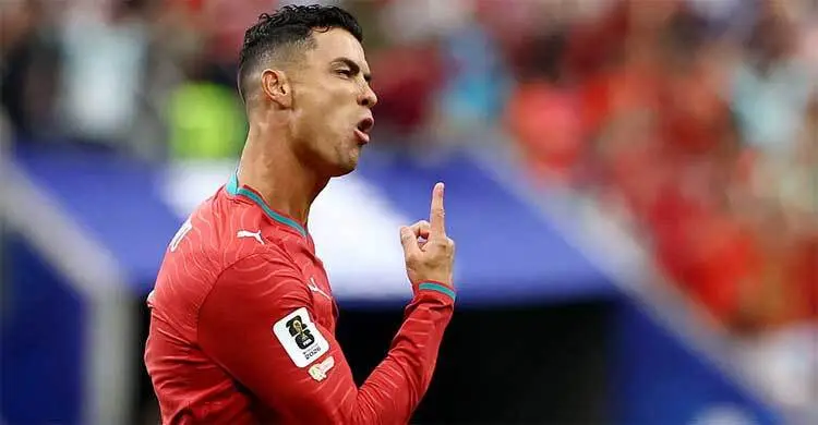 এভাবেও ফিরে আসা যায় ক্রিশ্চিয়ানো রোনালদো!