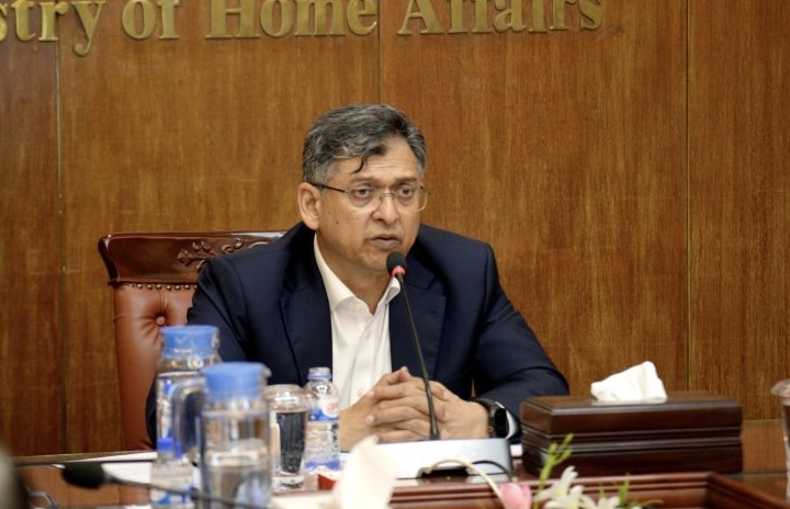 রাষ্ট্রপতির পদত্যাগের গুঞ্জন নিয়ে যা বললেন স্বরাষ্ট্রমন্ত্রী