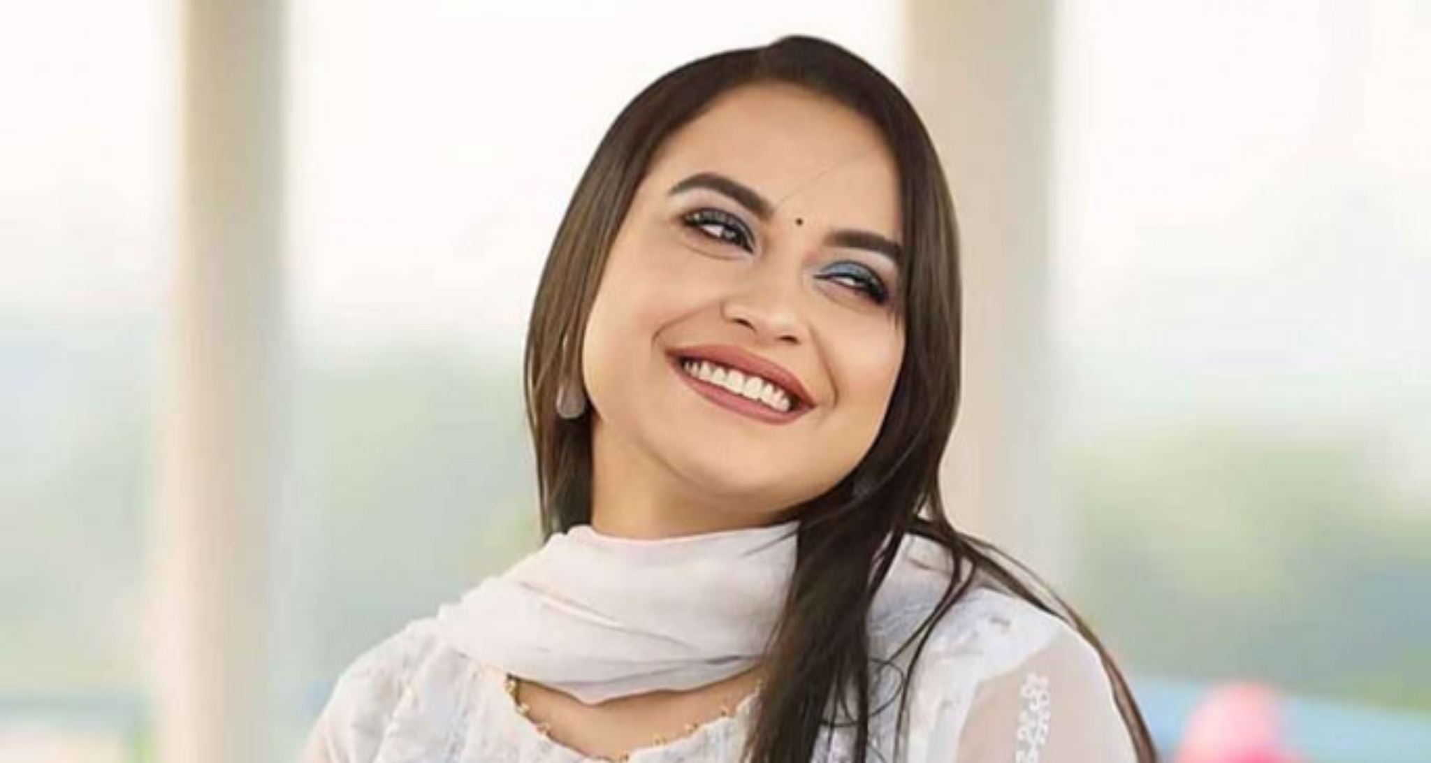 মডেল-অভিনেত্রী রিধিকা রিধির ঝুলন্ত মরদেহ উদ্ধার